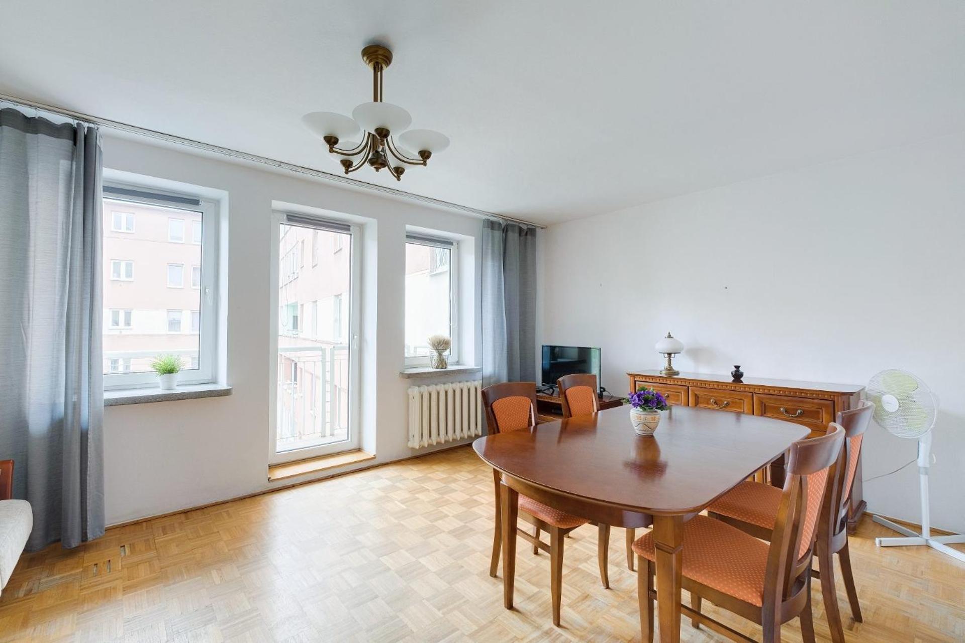 Spacious Apartment In Green Location Warschau Buitenkant foto